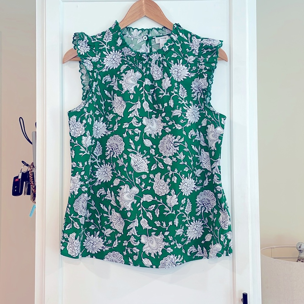 NWT JCrew Sleevless Shirt! Size Small!